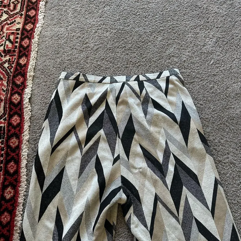 Trina Turk Asia Pants - Picture 6 of 8